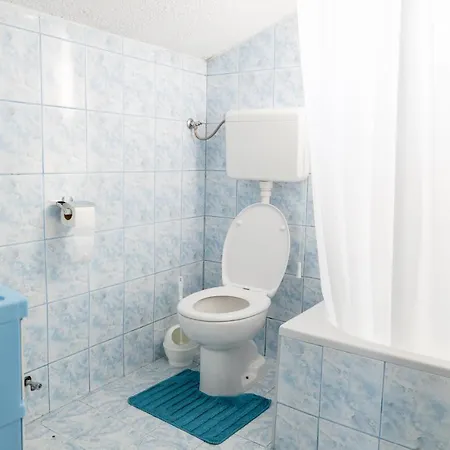Apartment Rados *